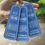 🚀 Tuyệt Chiêu Giảm 90% Tình Trạng Quên Pass Wifi Với Móc Khóa Số Phòng Tích Hợp QR Code_MK106 |In Logo Lấy Liền, Giá Gốc Tại Xưởng