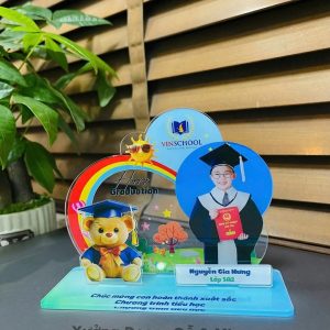 Cúp Mica 3D Tốt Nghiệp - Nhìn Là Nhớ, Tặng Là Mê - Ship Toàn Quốc | ACE Decor