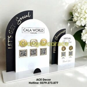 Alternative view of Bảng Qr Code Đánh Giá Sản Phẩm, Theo Giỏi Trang Fanpage Hoạc Follow Sang Trong Cho Shop Tặng Trải Nghiệp Khách Hàng.