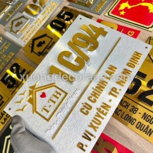 Alternative view of Bảng Số Alu Bạc Xước Chữ Nổi 3D Tại Quy Nhơn