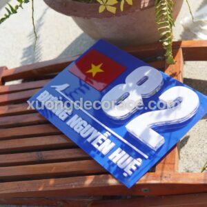 Alternative view of Bảng Số Nhà Mica Nền Xanh Chữ Trắng Công Nghệ Lazer Hiện Đại Theo Yêu Cầu – Tone Màu Sang Trọng, Hiện Đại Cho Nhà Phố & Biệt Thự Tại Hải Phòng