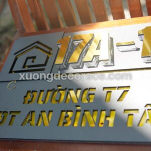 Alternative view of Biển Số Nhà Alu Xám Sần Chữ Gương Nổi – Xu Hướng Thiết Kế Mặt Tiền Được Ưa Chuộng Nhất 2026 Tại Bình Thuận