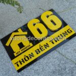 Biển Số Nhà Số Nổi Mica Kết Hợp Khắc Âm 2 Lớp Tên Đường Cao Cấp Tại Long An – Gia Công Chuyên Nghiệp, Độ Bền Vượt Trội