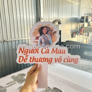 Hashtag Cầm Tay Sự Kiện Du Lịch - Công Cụ Check In Không Thể Thiếu Cho Mọi Chương Trình