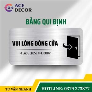 Alternative view of Biển Bảng Nhắc Nhở Vui Lòng Đóng Cửa Ra Vào Cẩn Thận Chất Liệu Alu, Mica Kèm Keo 3M Siêu Dính